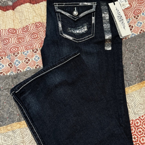 Maurice's Premium Boot Cut Jean
Size: 15/16 Long - Picture 4 of 4